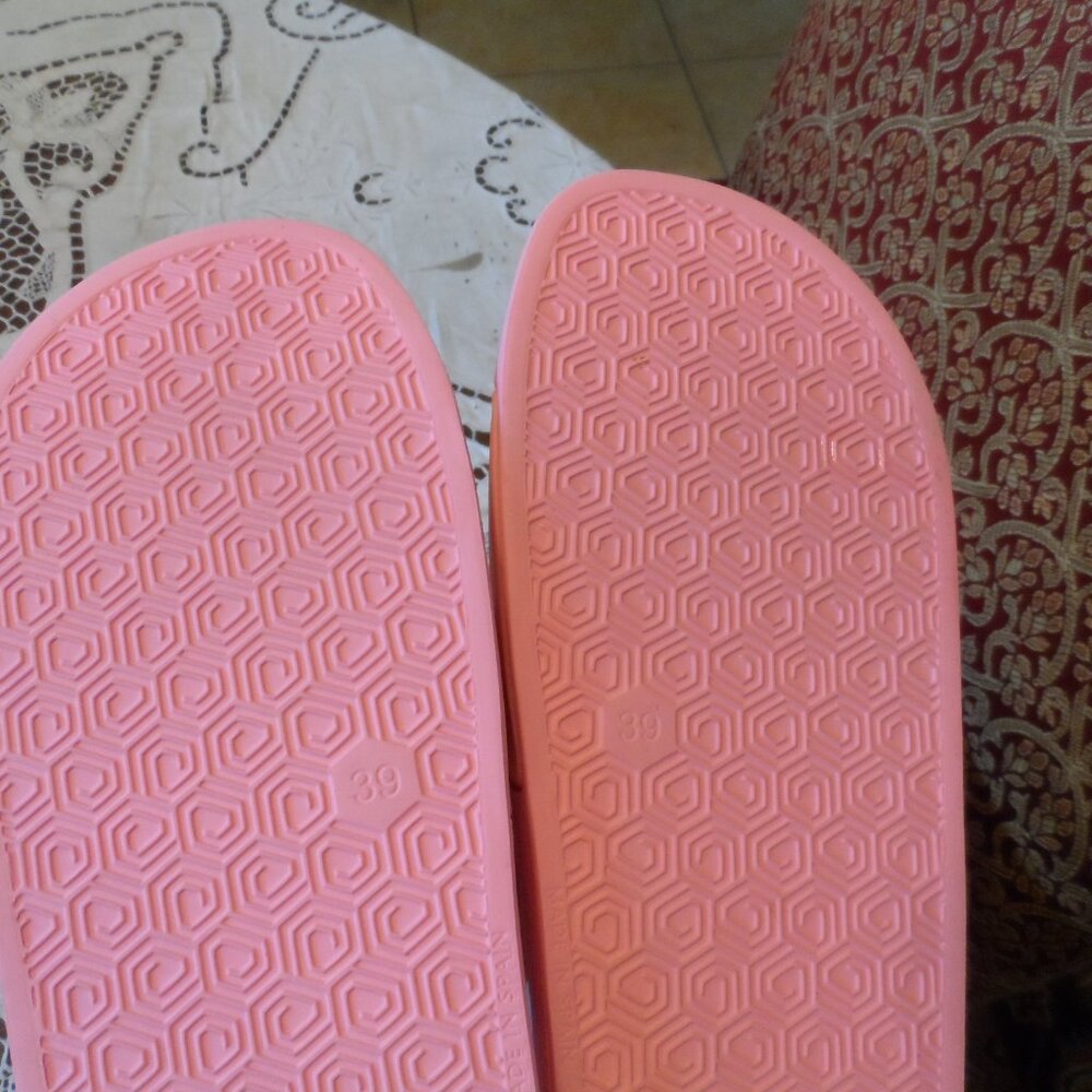 New JW Anderson Pink Rubber Pool Slides w/Signature Anchor Logo Size EU 39 /US 9 - Picture 15 of 16